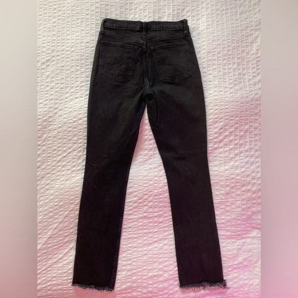 Abercrombie Skinny High Rise Black Denim Jeans with Front Vent Hem - Picture 2 of 5